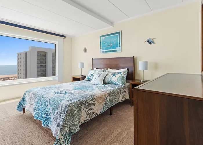 Ocean View 2-Bedroom Condo At Excalibur Perfect Coastal Getaway